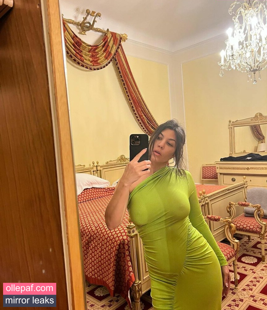 Latest Leaks Kourtney Kardashian Nude #657 - Fapello