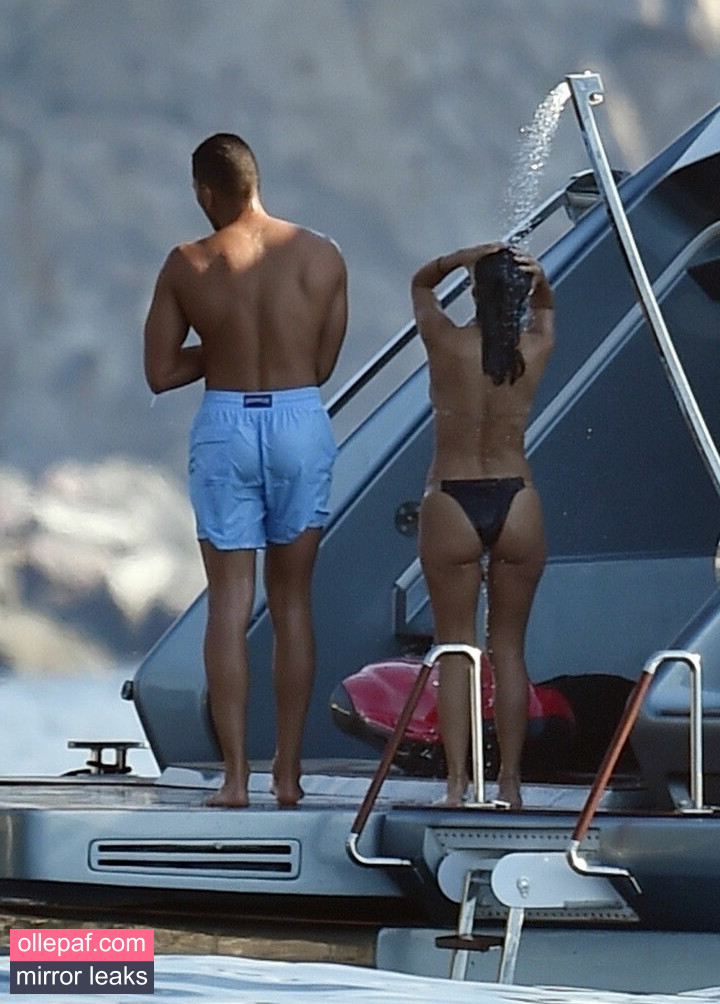 Latest Leaks Kourtney Kardashian Nude #926 - Fapello