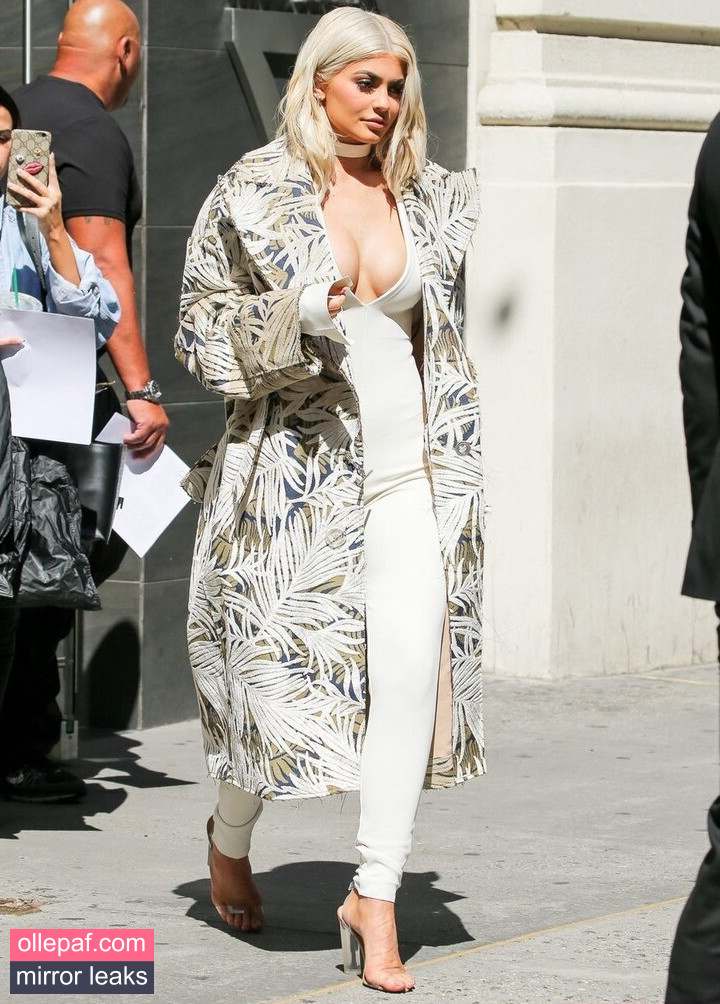 Latest Leaks Kylie Jenner Nude #11 - Fapello