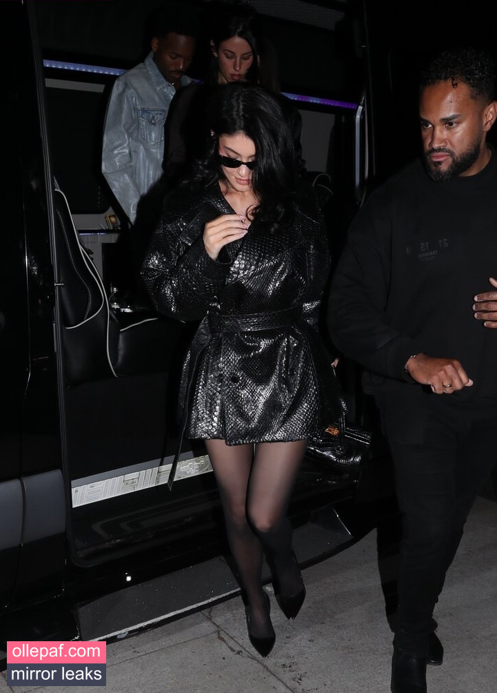 Latest Leaks Kylie Jenner Nude #129 - Fapello