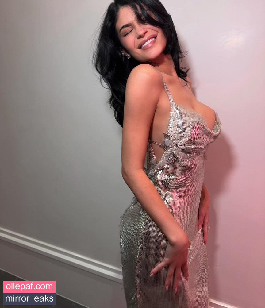 Latest Leaks Kylie Jenner Nude #54 - Fapello