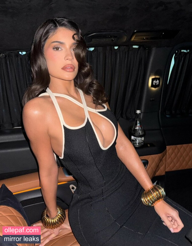 Latest Leaks Kylie Jenner Nude #786 - Fapello
