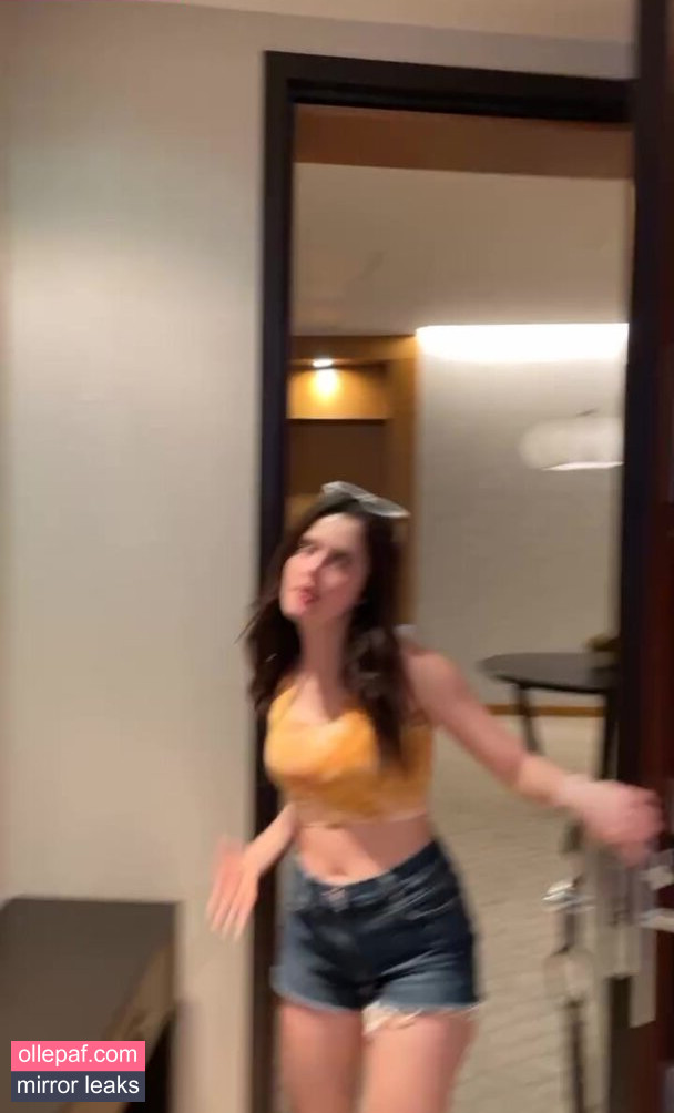 Latest Leaks Laura Marano Nude #72 - Fapello