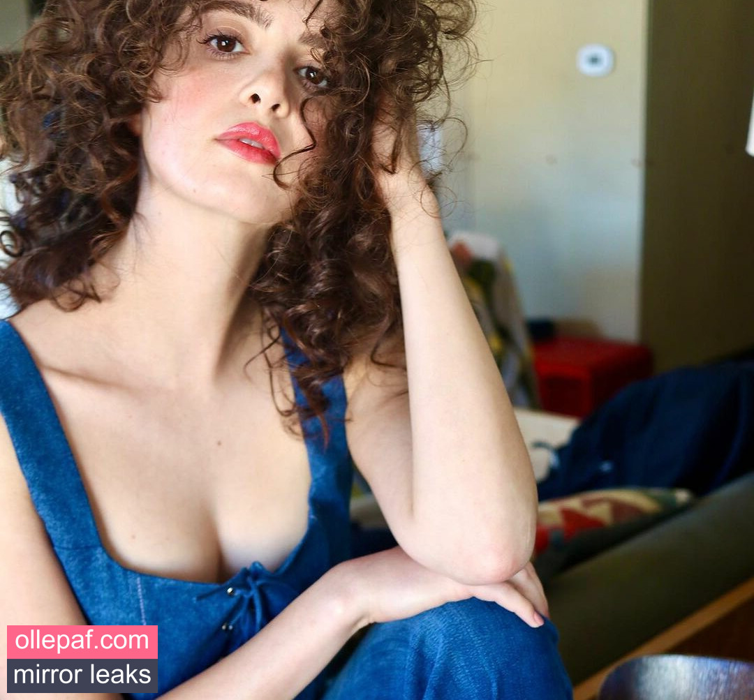 Latest Leaks Laura Marano Nude #83 - Fapello