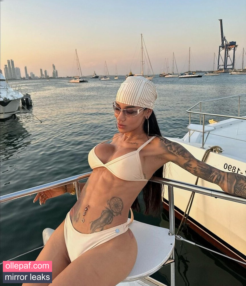 Latest Leaks Laura Saenz Nude #274 - Fapello