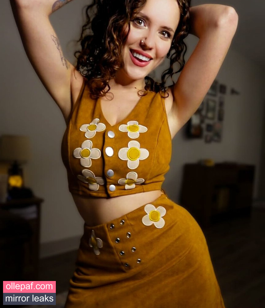 Latest Leaks LauraMarieXoXo Nude #115 - Fapello