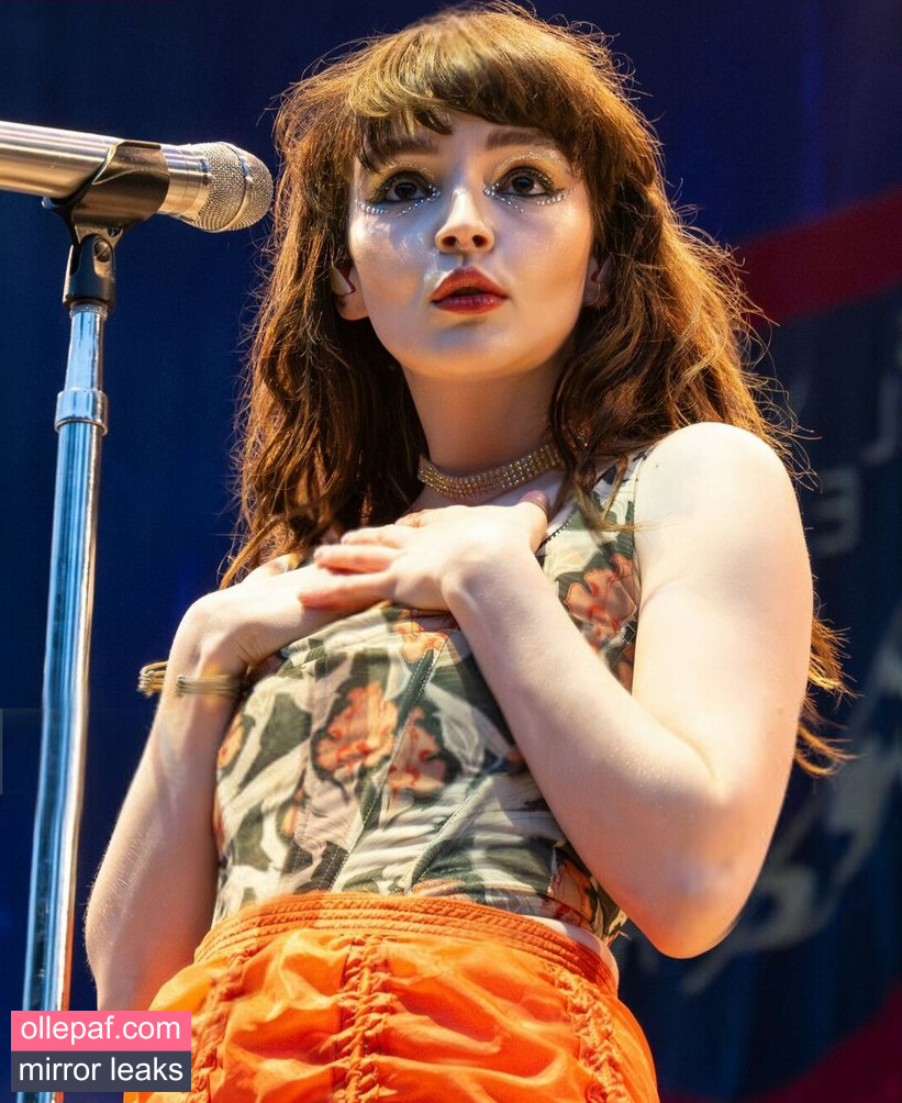 Lauren Mayberry Nude Leaks OnlyFans #118 - Fapello