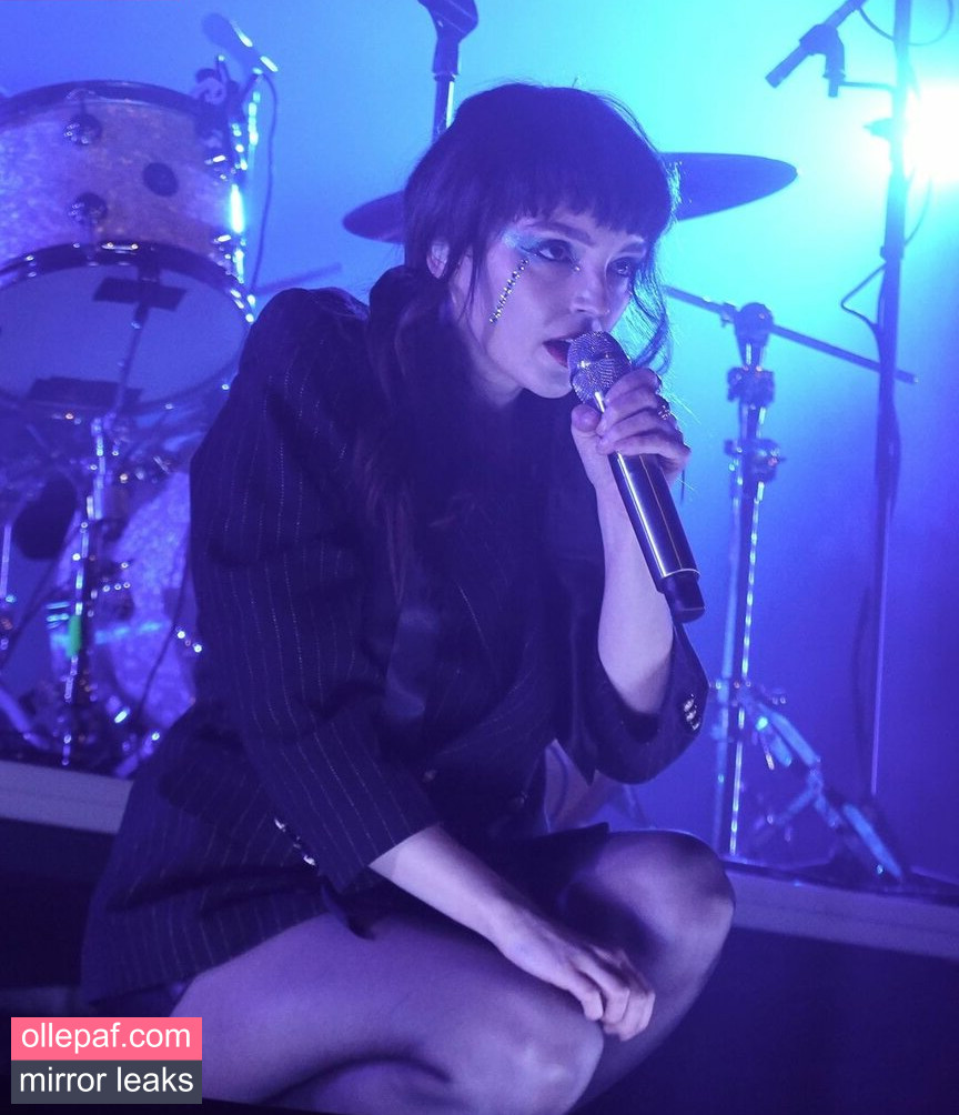 Lauren Mayberry Nude Leaks OnlyFans #26 - Fapello