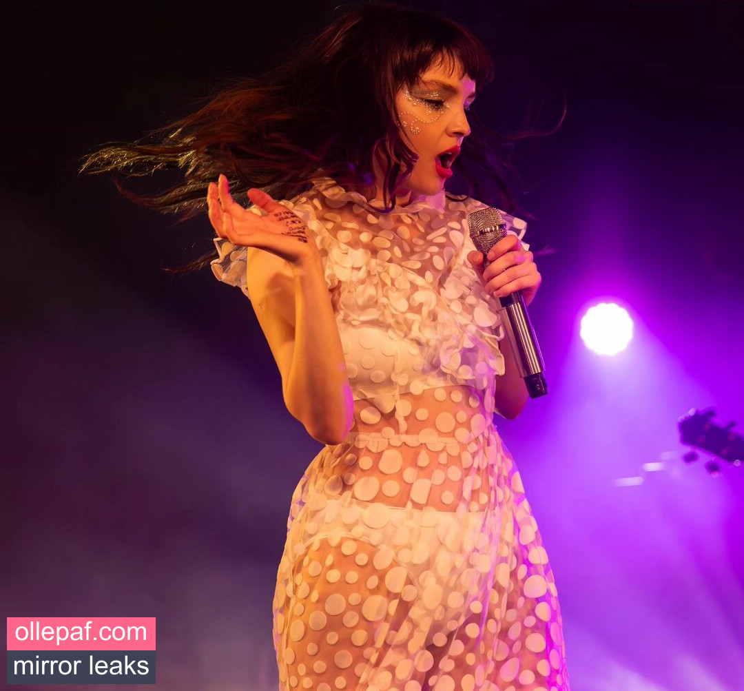 Lauren Mayberry Nude Leaks OnlyFans #268 - Fapello