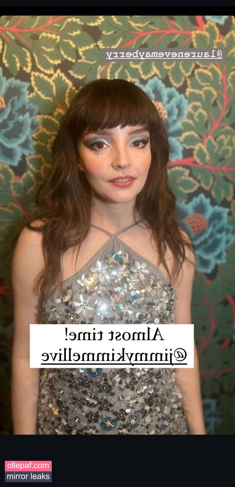 Lauren Mayberry Nude Leaks OnlyFans #7 - Fapello