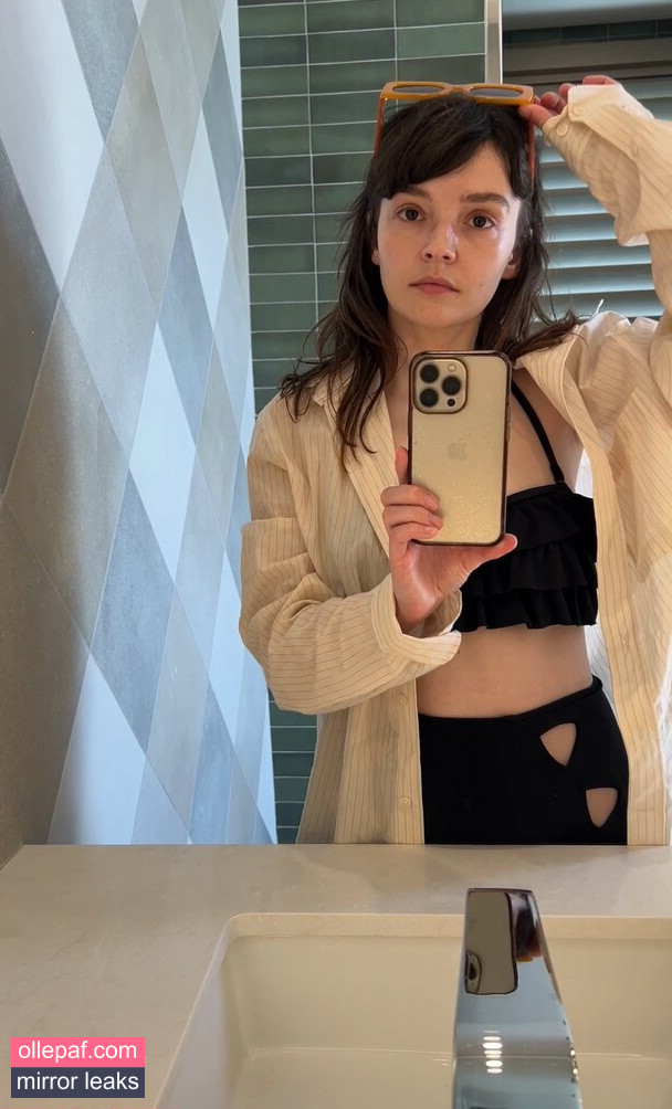 Lauren Mayberry Nude Leaks OnlyFans #80 - Fapello