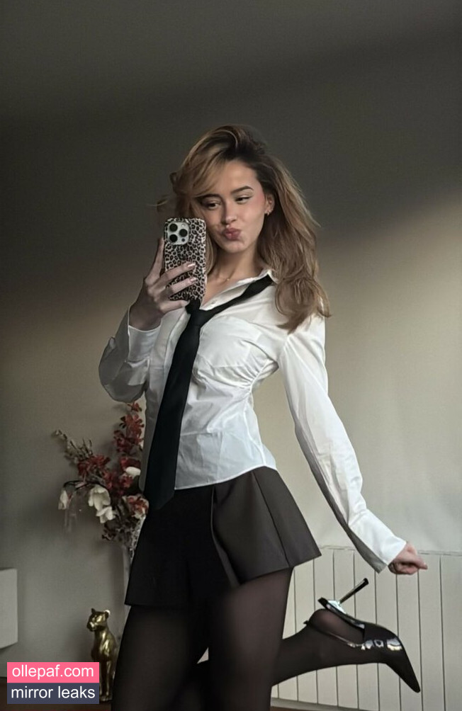 Latest Leaks Lea Elui Nude #5 - Fapello