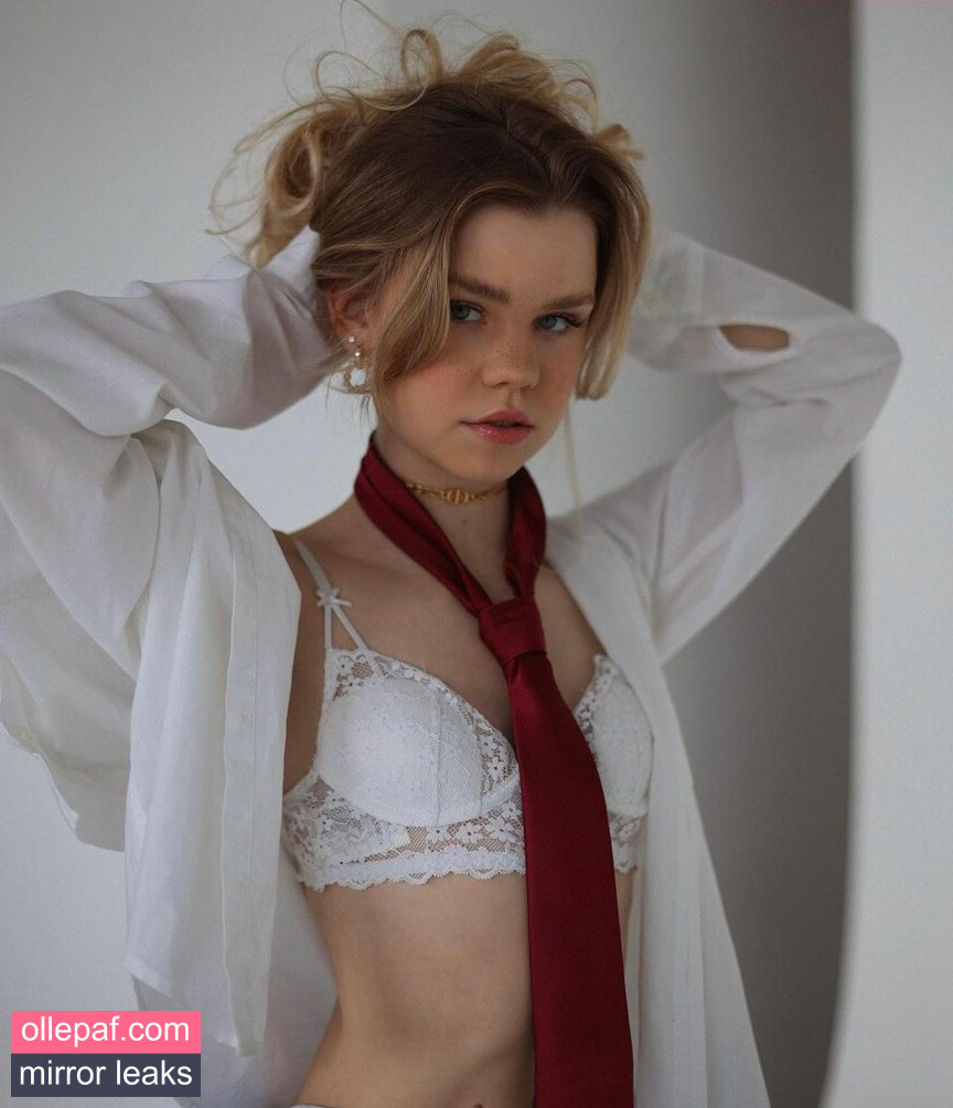 Latest Leaks Lea Pietsch Nude #121 - Fapello