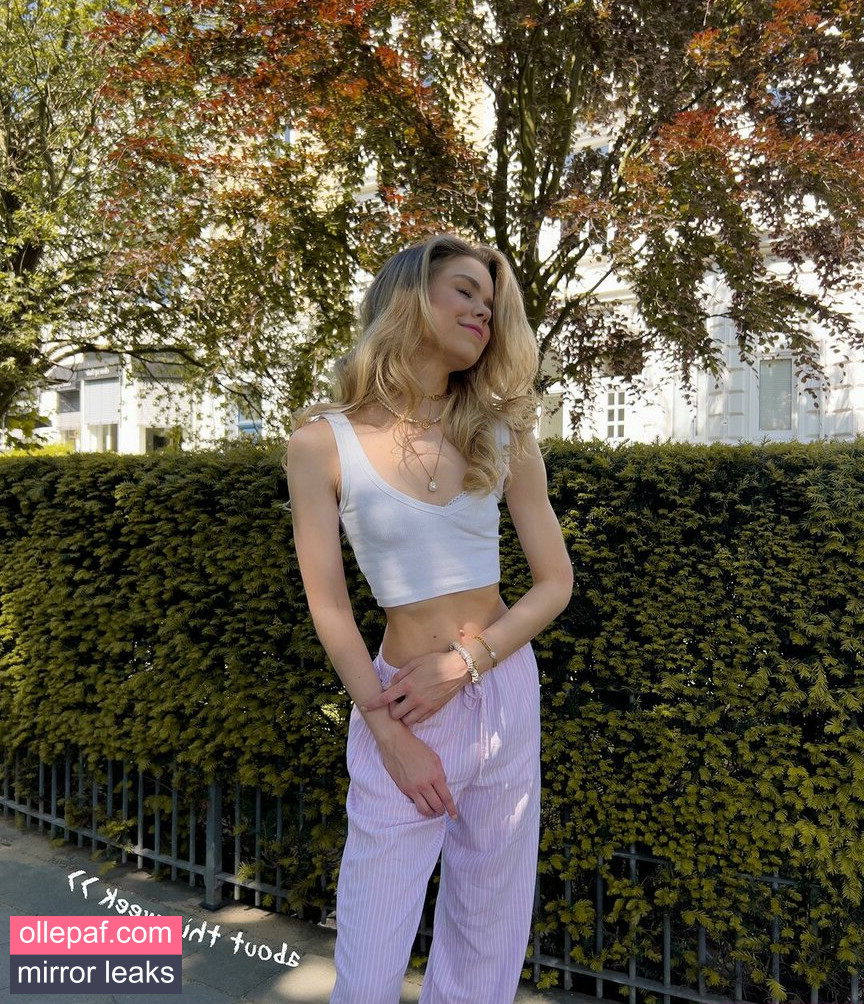 Latest Leaks Lea Pietsch Nude #8 - Fapello