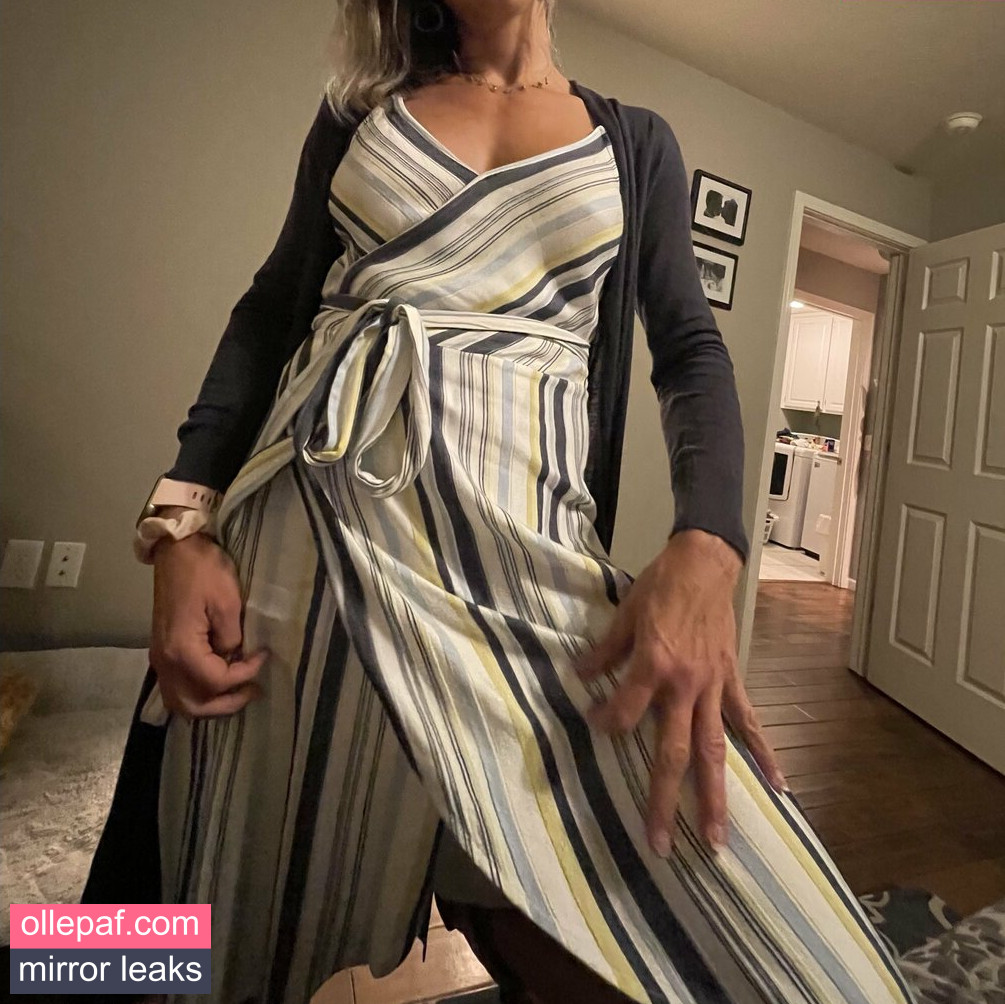 Latest Leaks leahlayz Nude #88 - Fapello