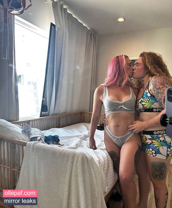 Lesbianlounge Nude Leaks OnlyFans #14 - Fapello