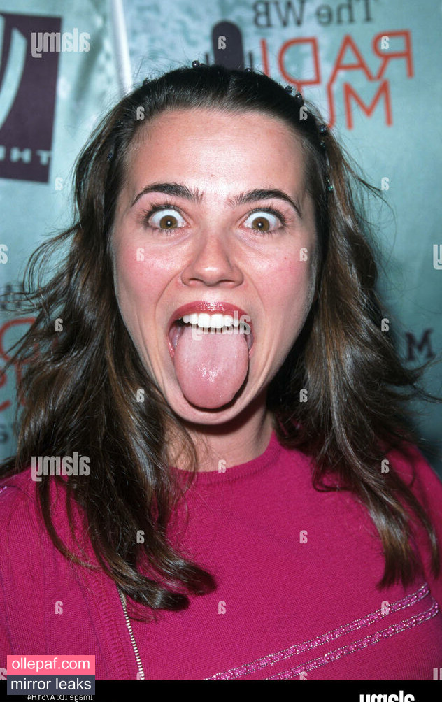 Latest Leaks Linda Cardellini Nude #24 - Fapello