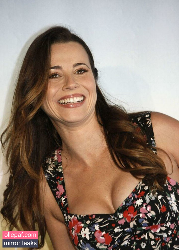 Latest Leaks Linda Cardellini Nude #59 - Fapello