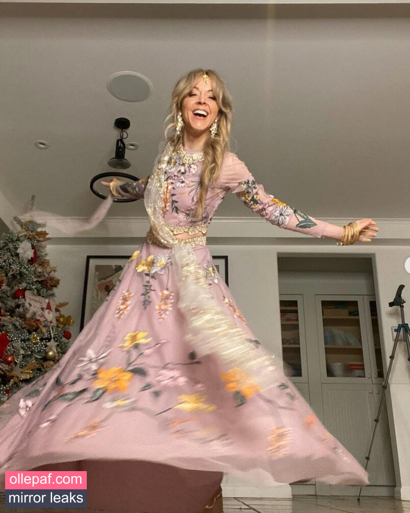 Latest Leaks Lindsey Stirling Nude #230 - Fapello