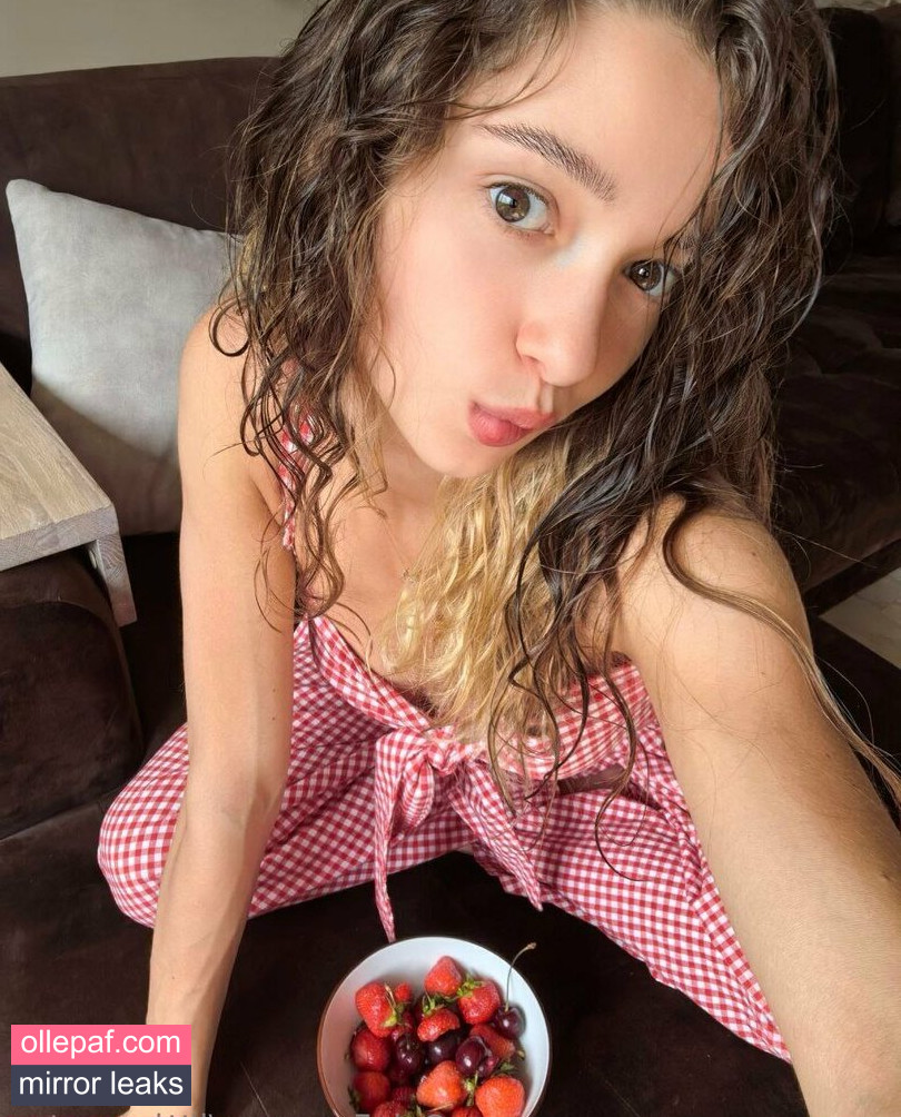 Latest Leaks little_poetry Nude #5 - Fapello