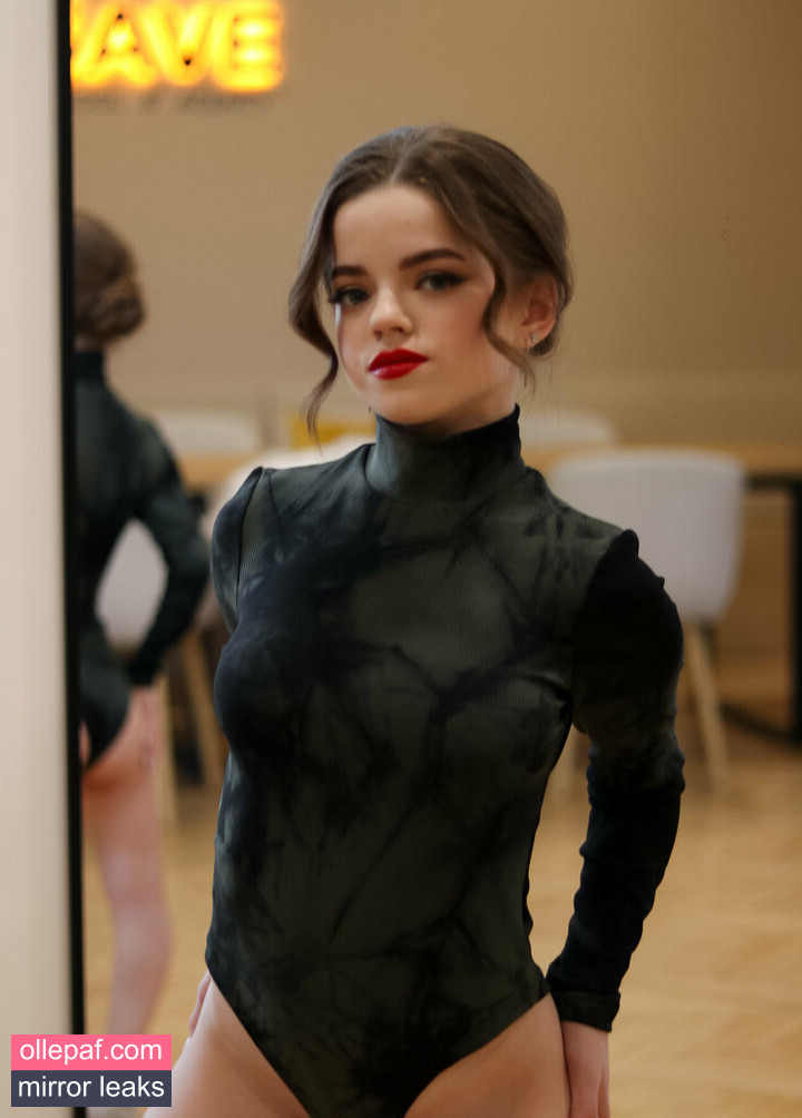 Latest Leaks Littleteenvika Nude #17 - Fapello
