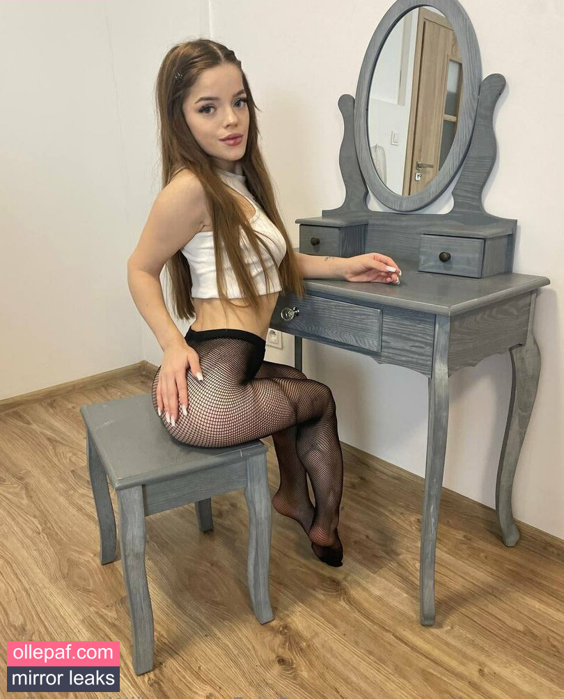 Latest Leaks Littleteenvika Nude #41 - Fapello