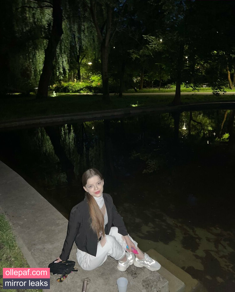 Latest Leaks Littleteenvika Nude #71 - Fapello
