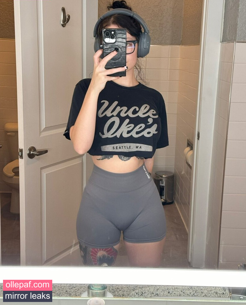 Latest Leaks Lolaknivesxz Nude #49 - Fapello