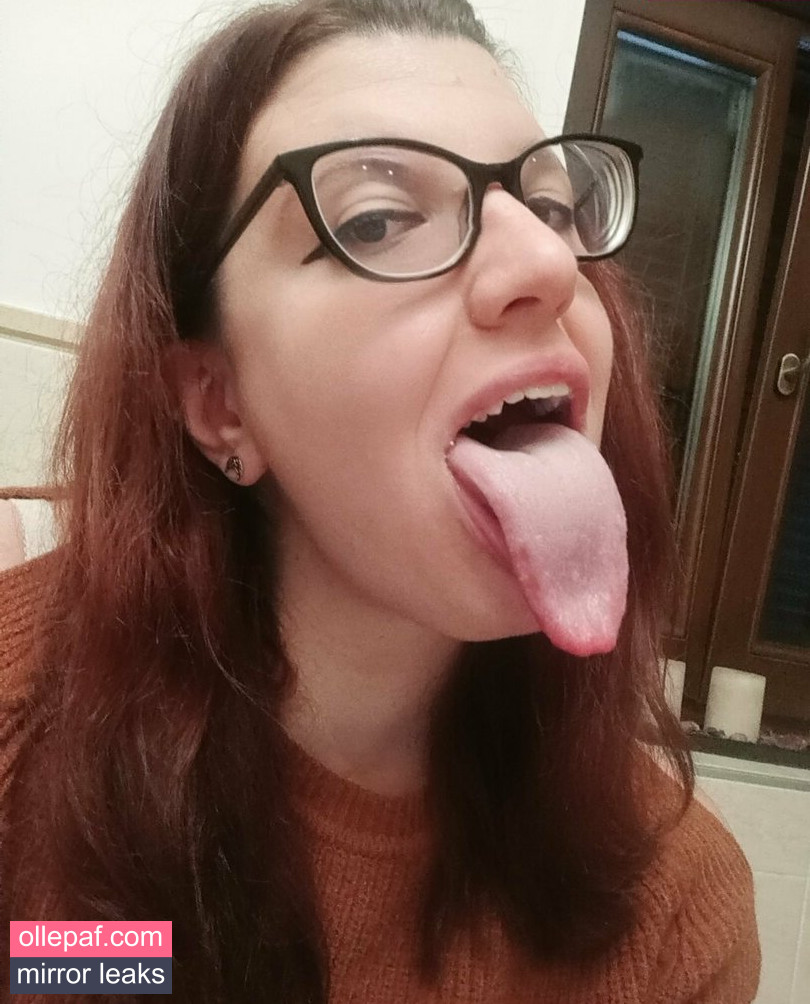 Latest Leaks Long Tongue Fetish Nude #119 - Fapello