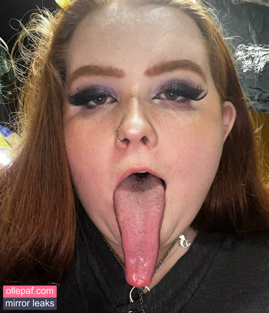 Latest Leaks Long Tongue Fetish Nude #201 - Fapello