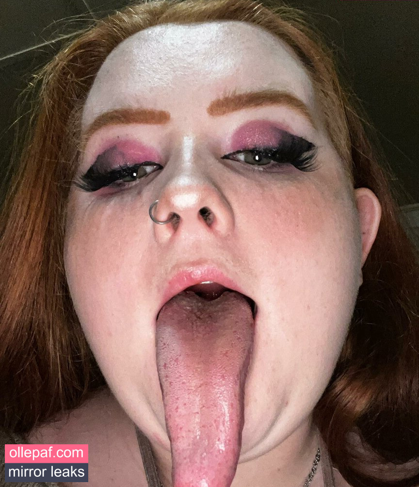 Latest Leaks Long Tongue Fetish Nude #203 - Fapello