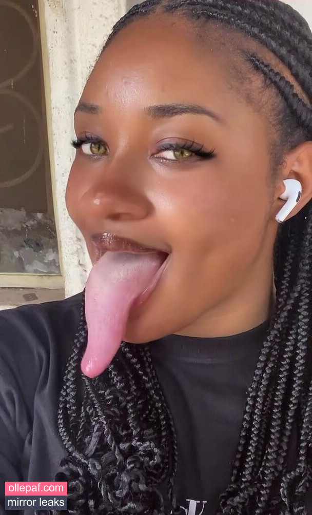 Latest Leaks Long Tongue Fetish Nude #228 - Fapello