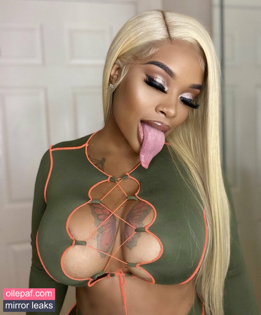 Latest Leaks Long Tongue Fetish Nude #305 - Fapello