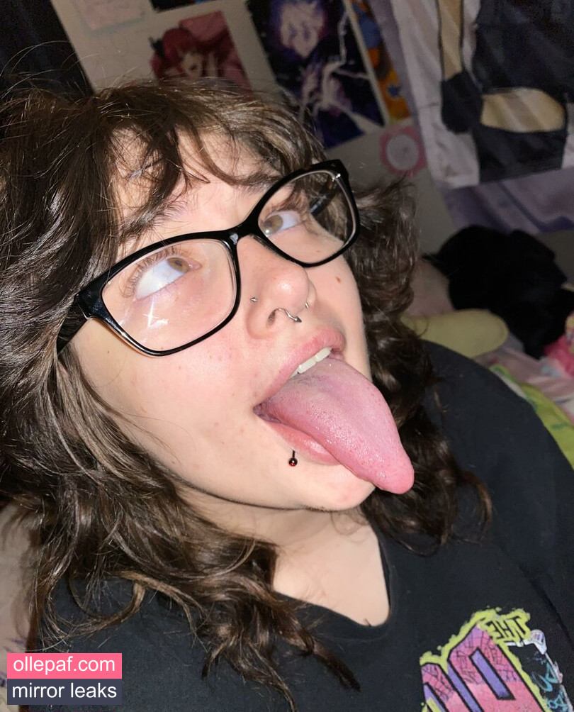 Latest Leaks Long Tongue Fetish Nude #61 - Fapello