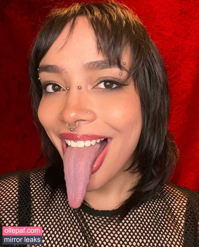Latest Leaks Long Tongue Fetish Nude #80 - Fapello