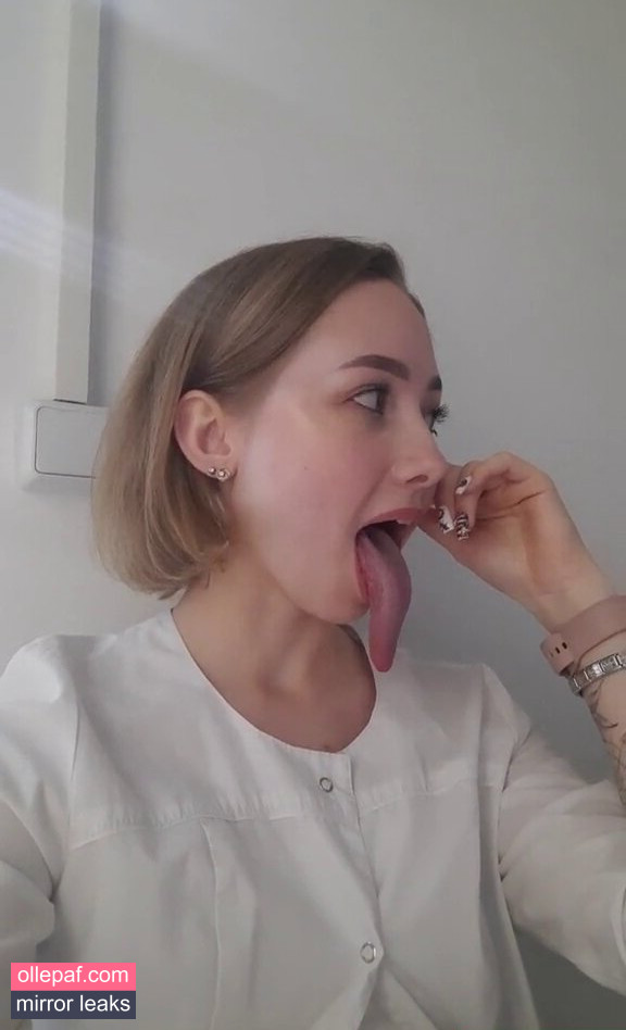 Latest Leaks Long Tongue Fetish Nude #91 - Fapello
