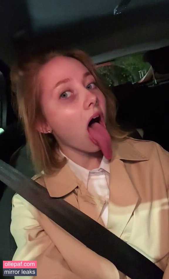 Latest Leaks Long Tongue Fetish Nude #93 - Fapello
