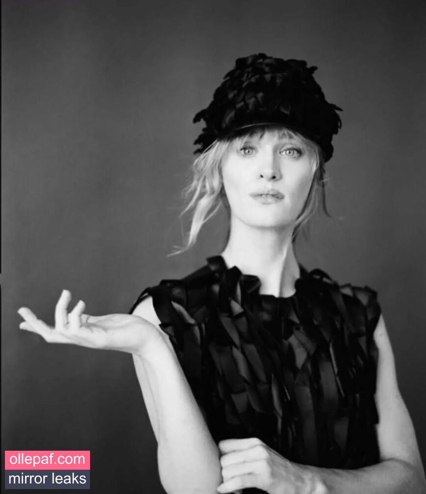 Latest Leaks Mackenzie Davis Nude #29 - Fapello