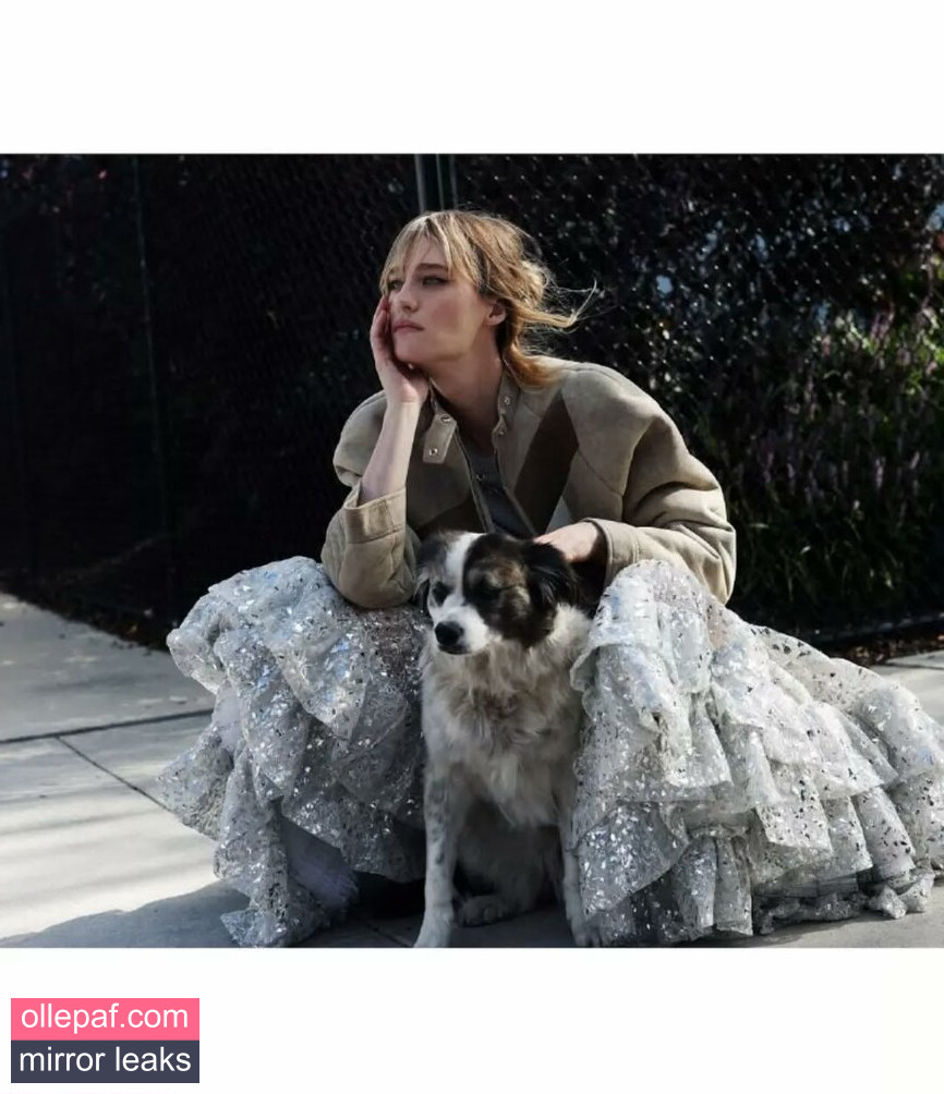 Latest Leaks Mackenzie Davis Nude #30 - Fapello