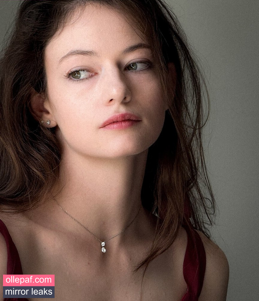 Mackenzie Foy Nude Leaks OnlyFans #3 - Fapello