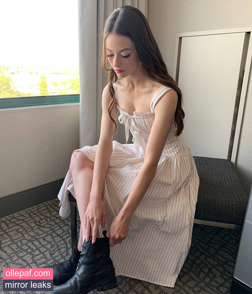 Mackenzie Foy Nude Leaks OnlyFans #56 - Fapello