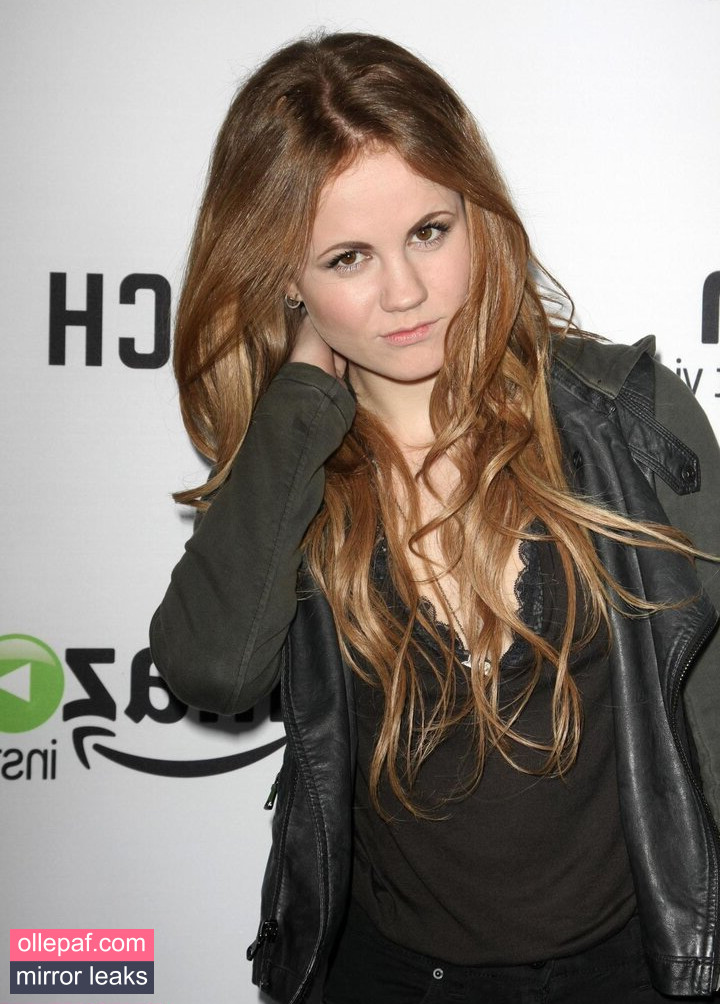 Latest Leaks Mackenzie Lintz Nude #70 - Fapello