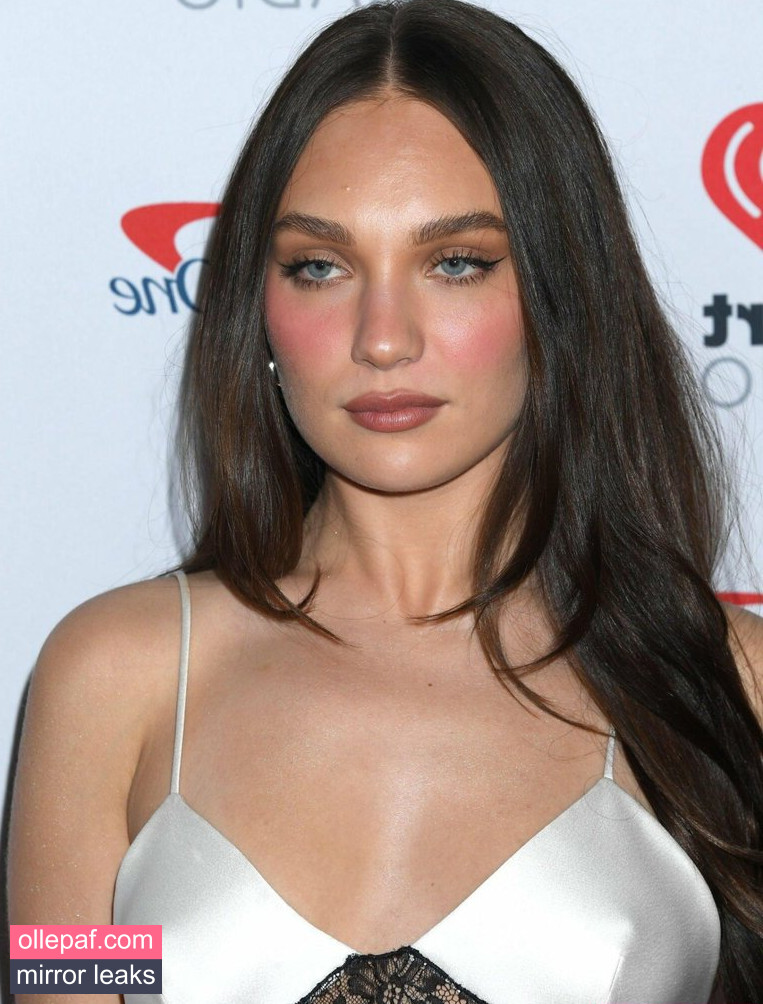 Latest Leaks Maddie Ziegler Nude #633 - Fapello