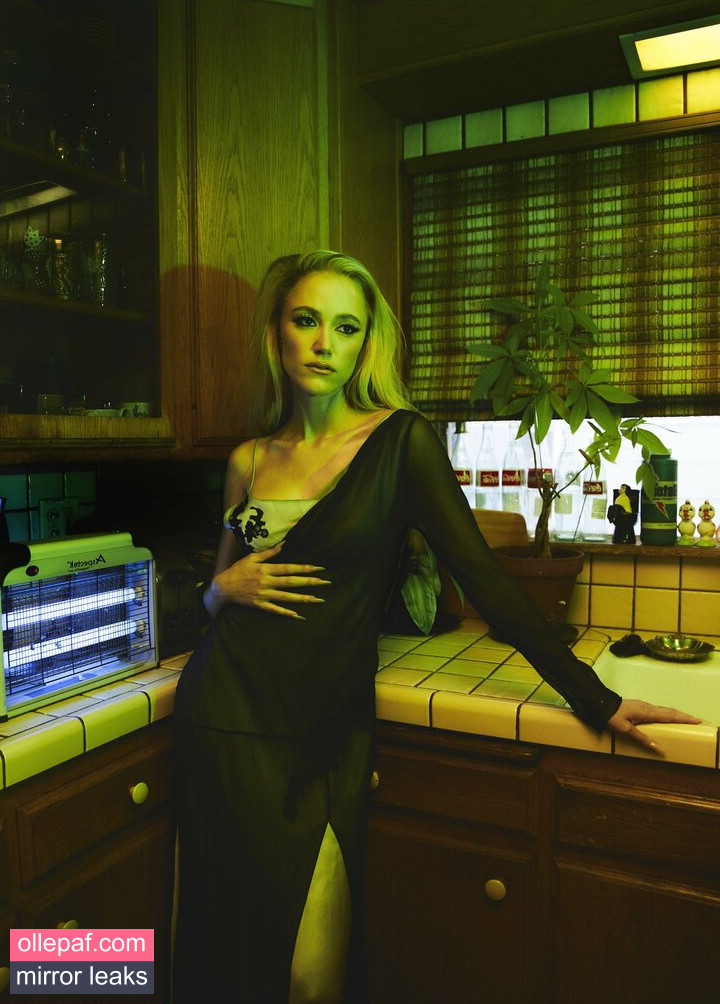 Latest Leaks Maika Monroe Nude #141 - Fapello