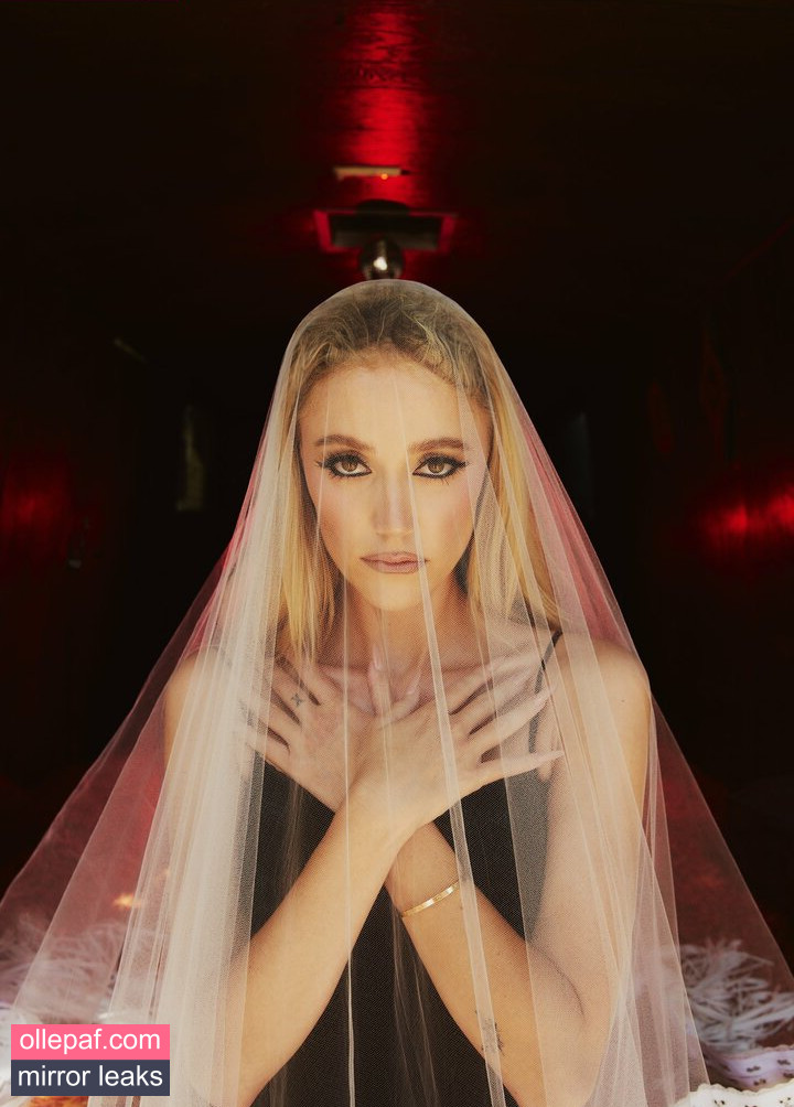 Latest Leaks Maika Monroe Nude #142 - Fapello