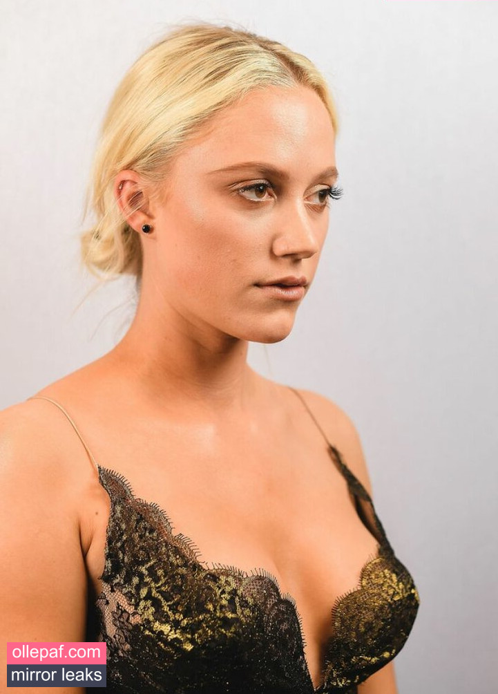 Latest Leaks Maika Monroe Nude #236 - Fapello