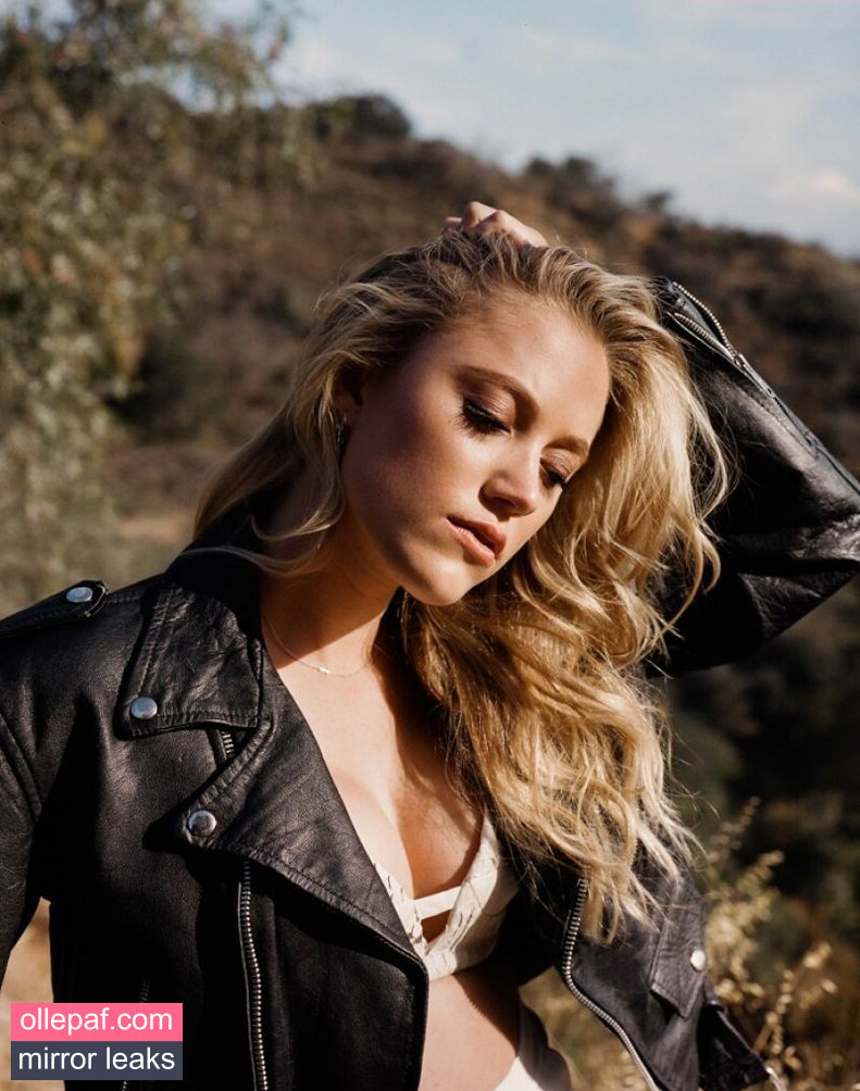 Latest Leaks Maika Monroe Nude #249 - Fapello