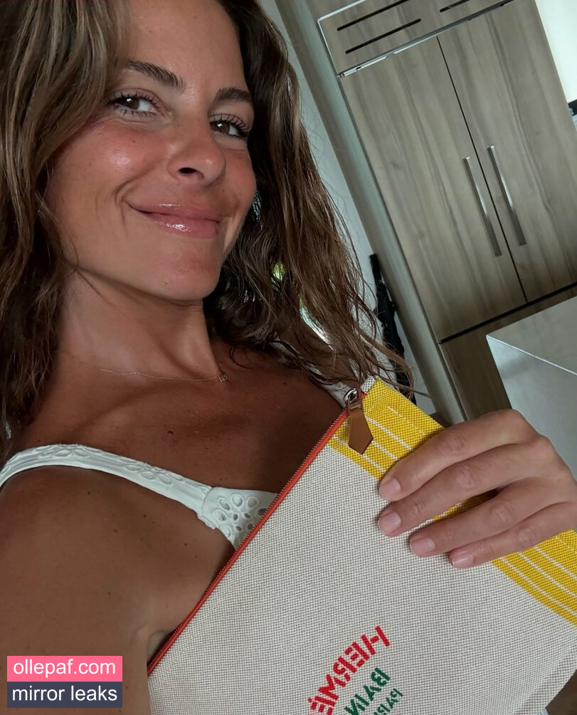 Latest Leaks Maria Menounos Nude #4 - Fapello
