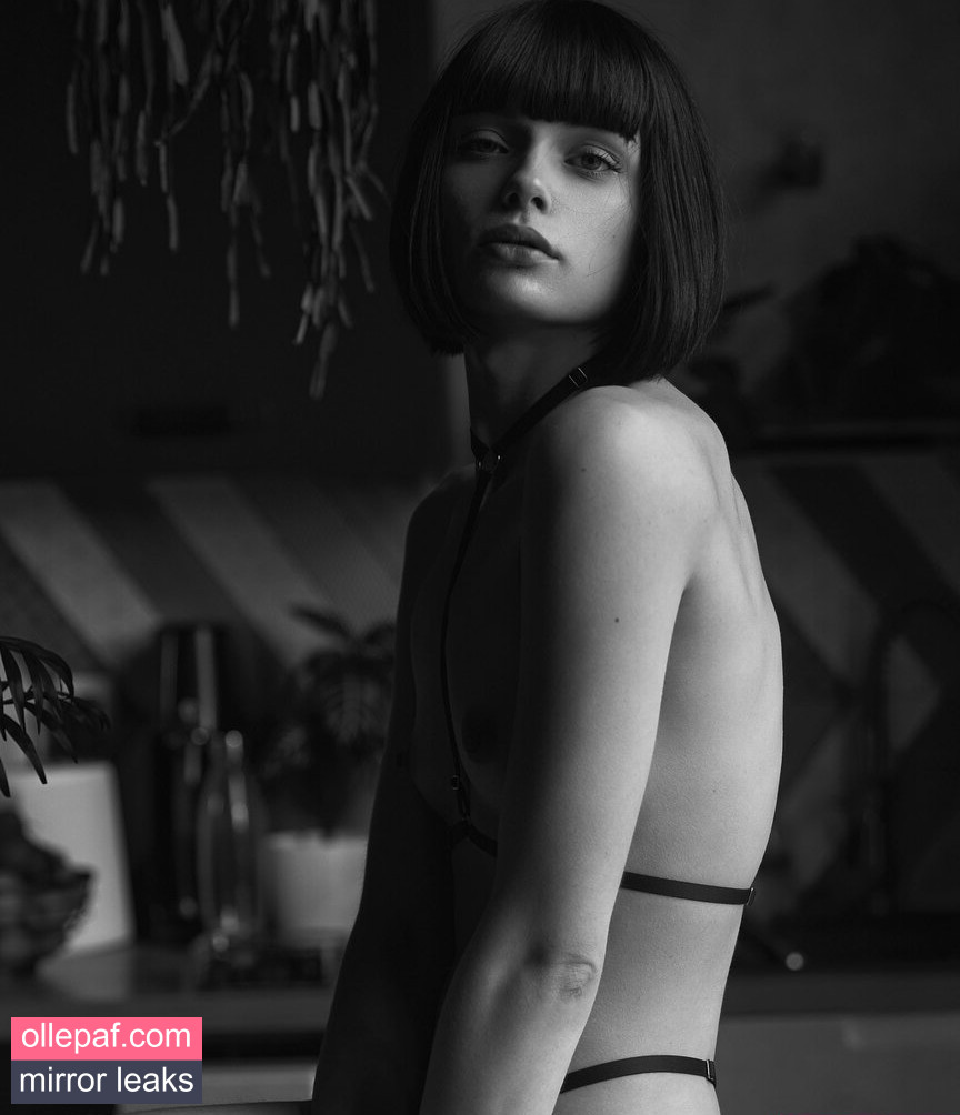 Marie Grippon Nude Leaks OnlyFans - Fapello