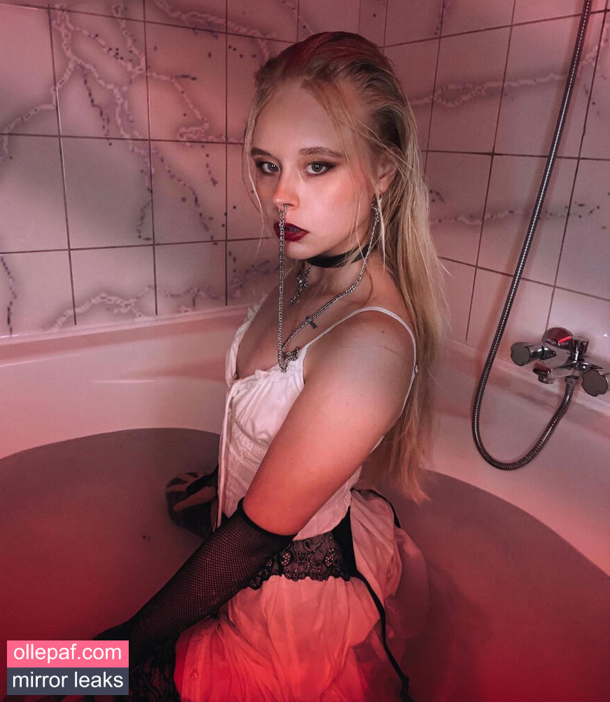 Latest Leaks Marieejoan Nude #337 - Fapello